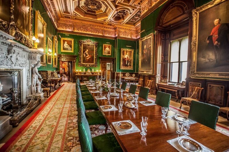 Alnwick Castle and the Borders Day Tour from Edinburgh - Alnwick Castle: the day’s big payoff