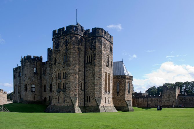 Alnwick Castle, Northumberland & Borders Tour Incl Admission - What to Expect