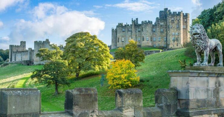 Alnwick Castle, Northumberland & Scottish Borders 1-Day Tour - Activity Details