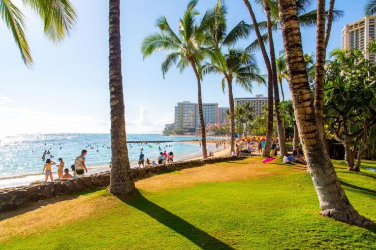 Aloha Adventures: A Family Walking Tour in Waikiki - Highlights