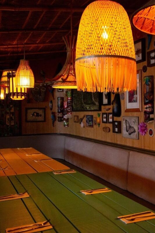 Aloha Glow in the Dark Minigolf Experience in Amsterdam - Who should book a round