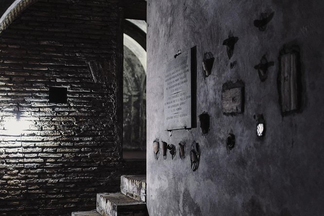 Alone in Romes Catacombs: After-Hours Tour With Bone Crypt - Reviews