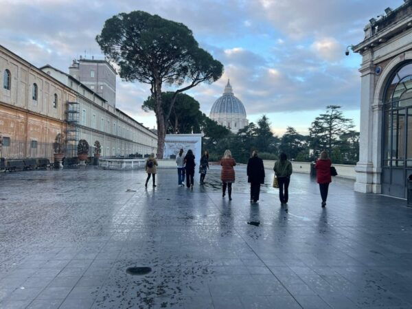 Alone in the Vatican Museums: Early Morning Tour & Breakfast - The Sum Up