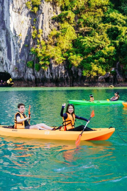 Alova Premium Cruise - A Mid-range Luxury 6 Hours Cruise - Onboard Experience