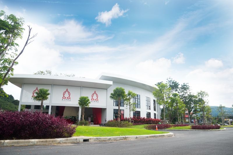 Alpha Health Club Day Pass in Phuket - Fitting a class into your visit