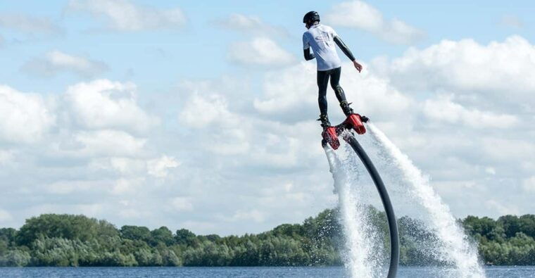 Alphen aan den Rijn: 15-Minute Flyboard Experience - Who Should Try This?