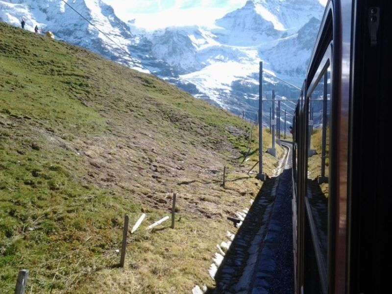 Alpine Majesty: Bern to Jungfraujoch Exclusive Private Tour - Booking and Payment Options