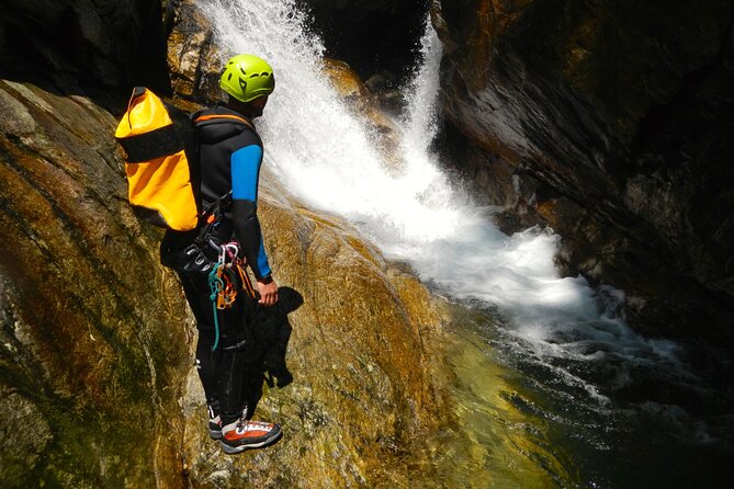 Alps Canyoning Experience - Maximum Travelers and Price
