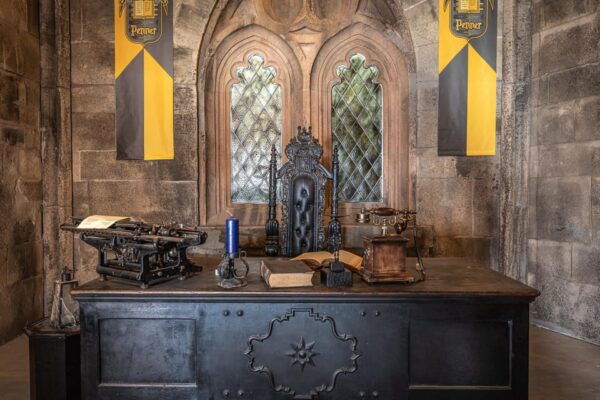 Alsfeld: The Wolf Gang Escape Room Adventure - Group Size and Participation