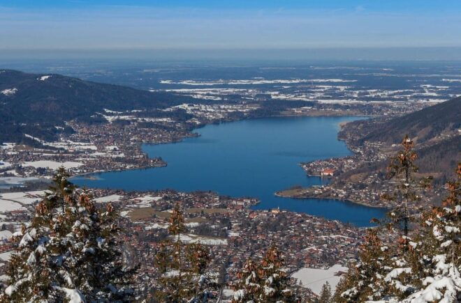 Alt-Wiessee: Private Guided Walking Tour - Guided Experience