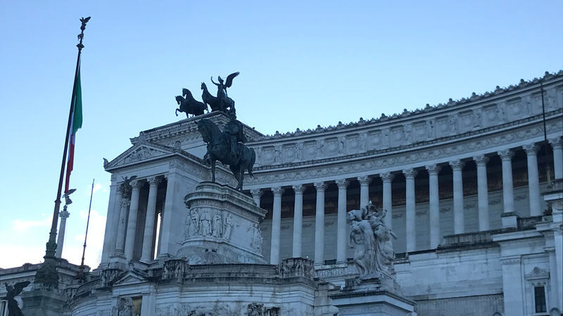 Altar of the Fatherland Elevator and Museum ticket in Rome - A palace, a unification museum and Rome from above