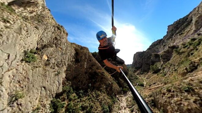 Altea: Bungee Jumping in El Mascarat Canyon - Included Services and Equipment