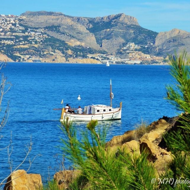 Altea: Fishing Charter in a Traditional Mediterranean Boat - Activity Details