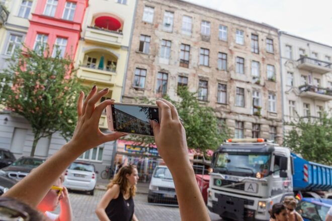 Alternative Berlin by Bike: Kreuzberg & Friedrichshain - Uncover Hidden Gems in Friedrichshain