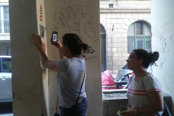 Alternative Street Art Walking Tour of Budapest - Reviews Summary