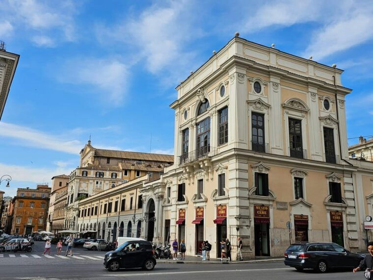Alternative Walking Tour of Romes City Center & Hidden Gems - Tossing Coins at the Trevi Fountain