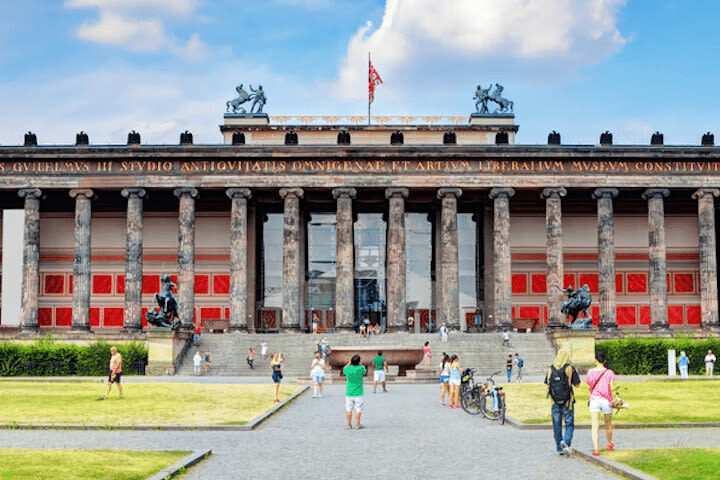 Altes Museum Admission in Berlin - A self-guided route through the collection
