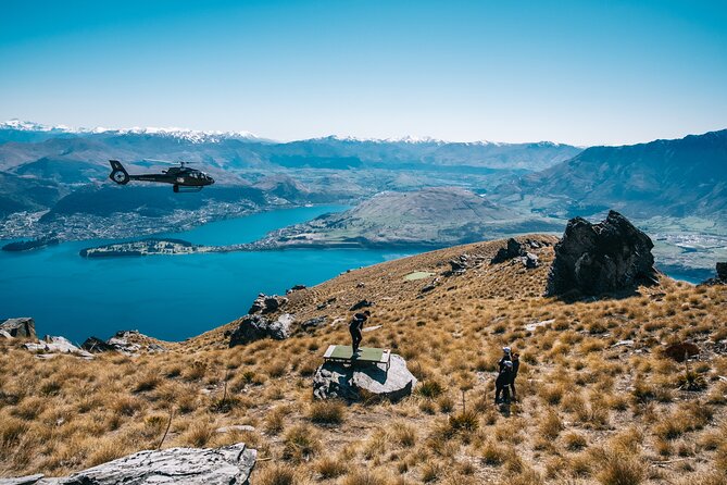 Altitude Golf by Helicopter From Queenstown - Scenic Helicopter Flight and Hotel Pickup/Drop-off Included