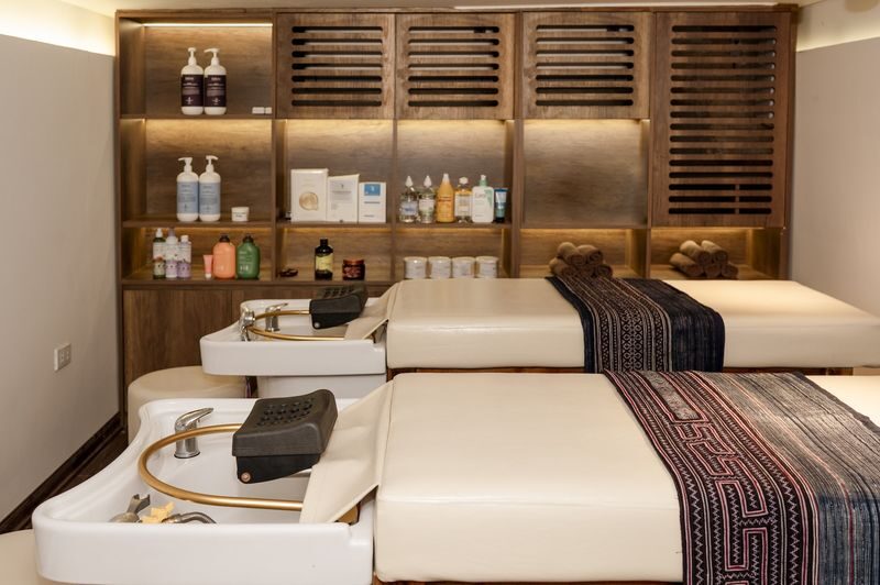 Amaherbs Spa & Souvenirs: Hair Wash and Massage Experience in Hanoi - A quick look at the Amaherbs experience