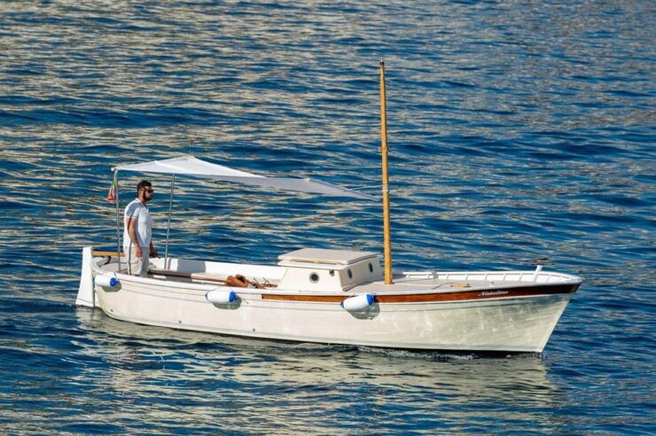 Amalfi Coast Boat: Boat Tour With Traditional Gozzo - Good To Know