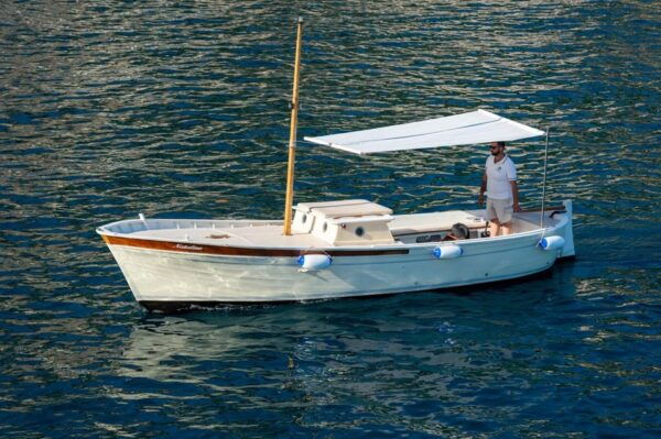 Amalfi Coast Boat: Boat Tour With Traditional Gozzo - Frequently Asked Questions