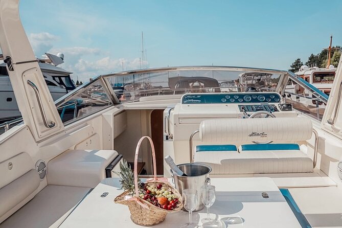 Amalfi Coast, Capri & Li Galli Islands BOAT EXCURSION - Safety Guidelines