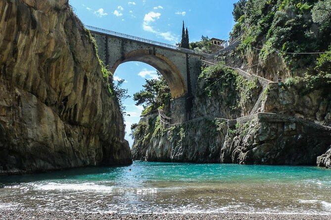 Amalfi Coast Day Trip by Beautiful Boat From Positano or Praiano - The Sum Up