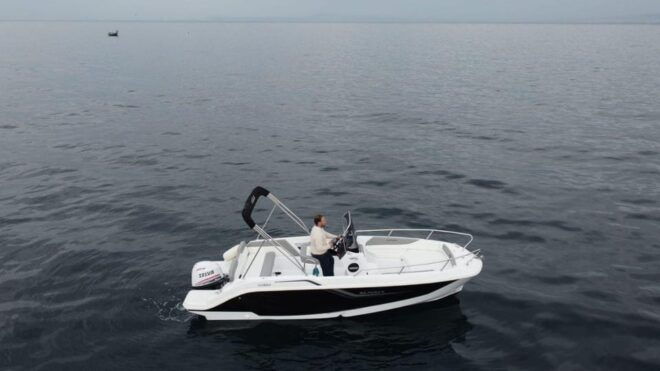 AMALFI COAST FULL DAY PRIVATE TOUR ON SALPA SUNSIX - Departure and Meeting Point