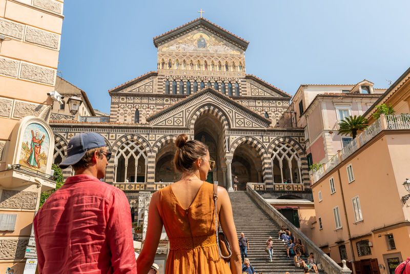 Amalfi Coast Full-Day Tour from Naples or Sorrento - What guides and transport add to the day