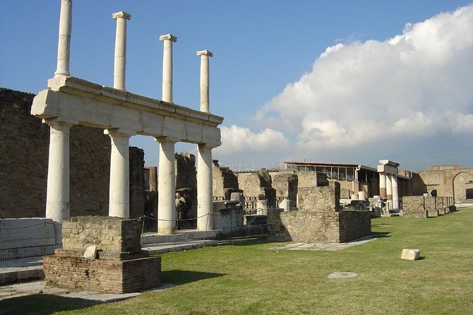 Amalfi Coast: Pompei & Vesuvius Small Group With Skip the Line Tickets - Pricing and Booking Options