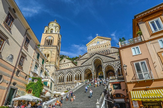 Amalfi Coast Private Boat Tour From Positano, Praiano or Amalfi - What to Expect on the Tour
