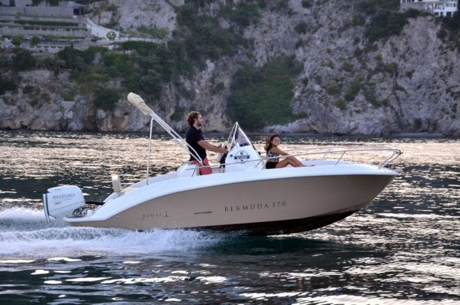 Amalfi Coast: Rent a Boat - Inclusions