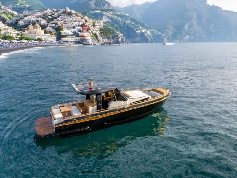Amalfi Coast: Romantic Sunset Cruise with Music & Cocktails - Good To Know