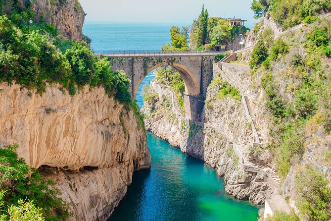 Amalfi Coast Sunset Boat Tour in Small Group - Traveler Experience and Highlights