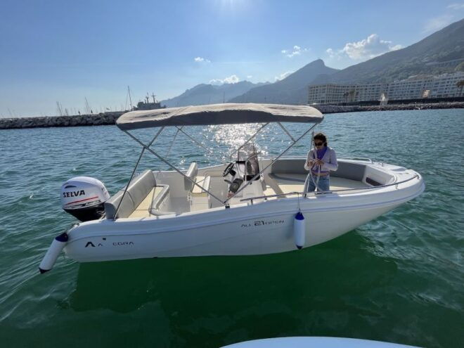 Amalfi Coast Tour With Skipper From Salerno to Positano - Tour Experience
