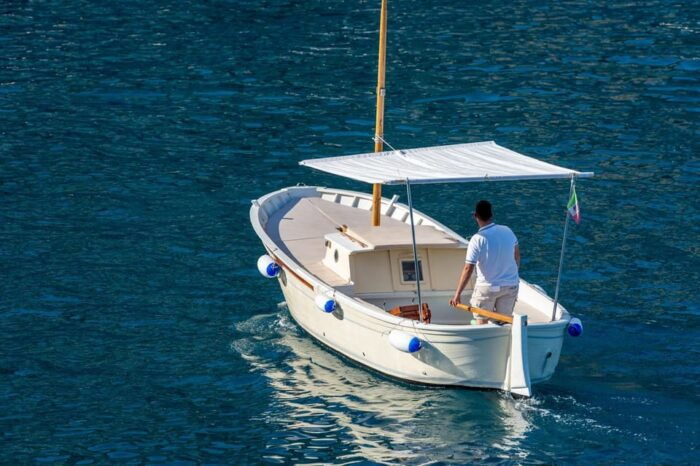 Amalfi Cost Boat: Boat Tour With Traditional Gozzo - Additional Information and Tips
