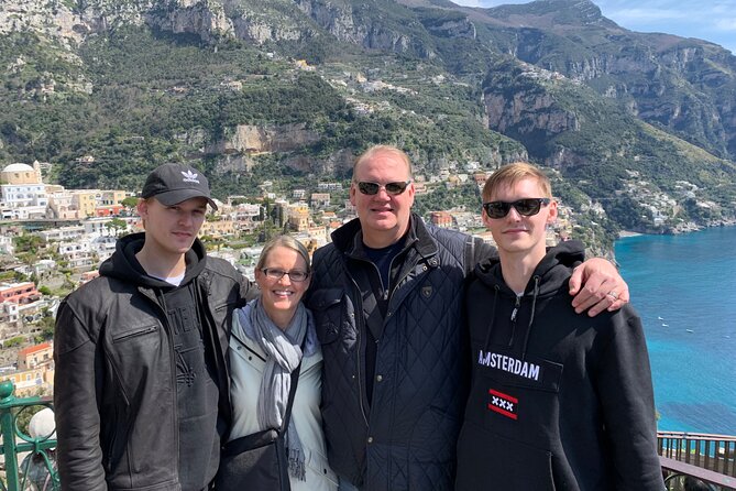 Amalfi Shared Tour W/ Mercedes - Accessibility Information