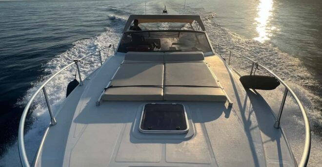 Amalfi to Positano Tour by Boat - Onboard Experience