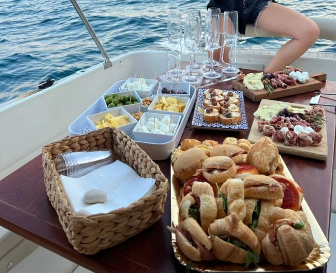 Amalfi to Positano Tour by Boat - What to Bring