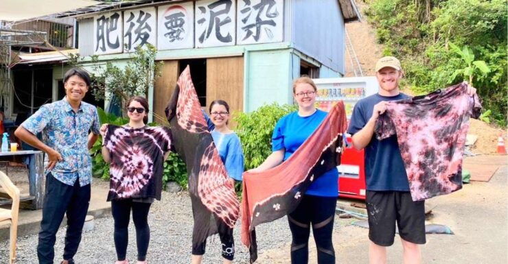 Amami: Oshima Tsumugi and Mud Dyeing Experience - Activity Details and Booking