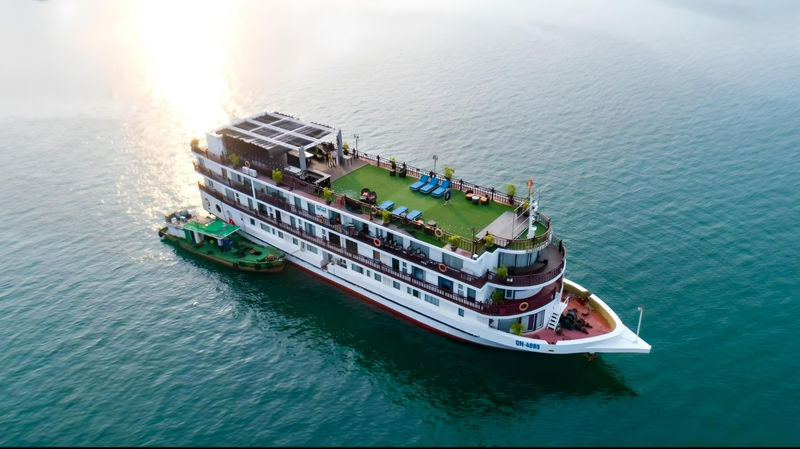 Amanda 3D2N Cruise: Ha Long Bay & Lan Ha Bay Tour - At a glance: what makes this cruise worth considering