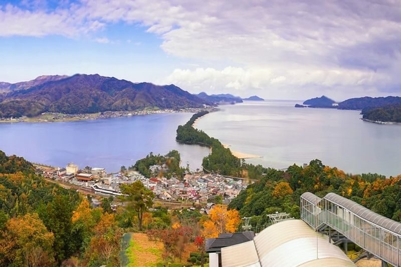 Amanohashidate, Ine Funaya, & Chionji Temple One Day Tour - Ten hours from hotel pickup to return