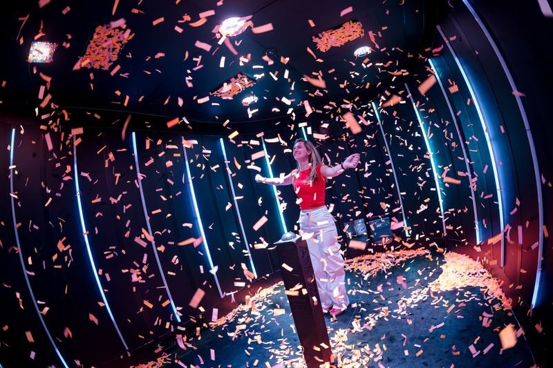 AMAZE Ticket in Amsterdam - A walk through light, sound and digital art