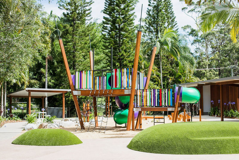 Amaze World Ticket - Sunshine Coast - Mini golf and puzzles break up the maze time