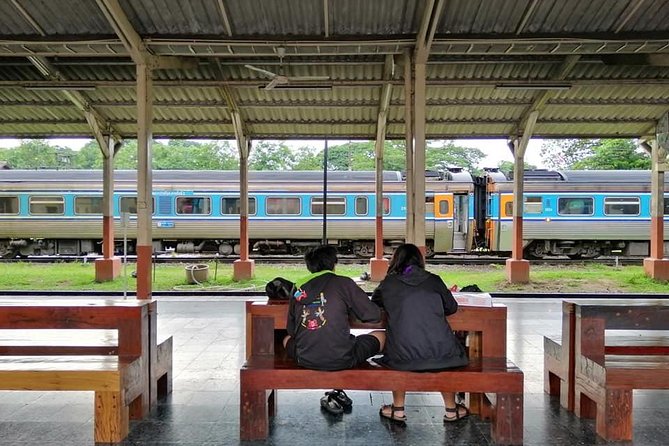 Amazing 1 Day Private Tour to Visit Lampang Province by Train - Itinerary and Highlights