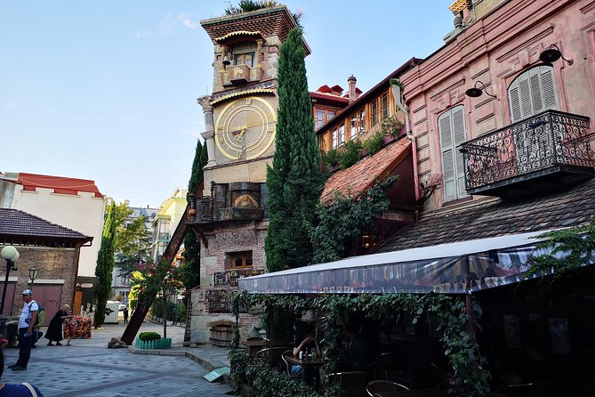 Amazing 10 Days Tour Around Georgia From Tbilisi - Culinary Experience