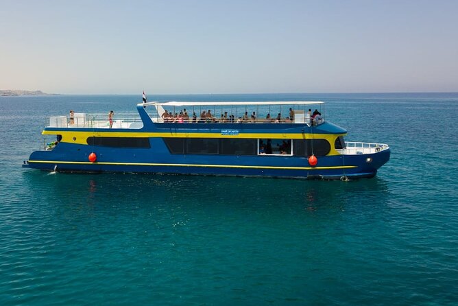 Amazing 2 Hours Horse Ride & 7 Min Parachute & 2 Hours Semi-Submarine-Hurghada - Booking and Cancellation