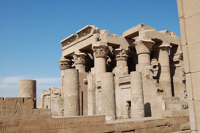 Amazing 3 -Nights Nile Cruise Aswan to Luxor Including Abu Simple and Tours - Dining Experience on Board