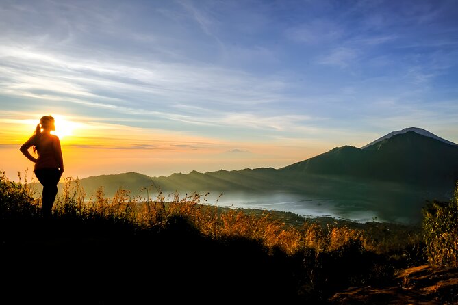 Amazing Bali Sunrise Trekking With Hot Spring Experience - Experience Balis Breathtaking Sunrise Views