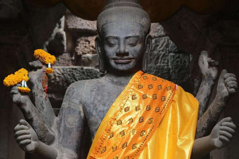 Amazing Cambodia 5 Days Private Tour Phnom Penh & Siem Reap - Transportation, Accommodation, and Value